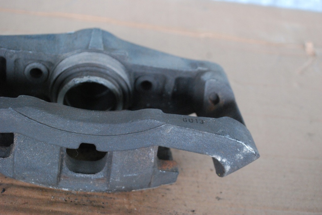 фото №6, Суппорт тормозной левый перед audi a6 c6 320mm