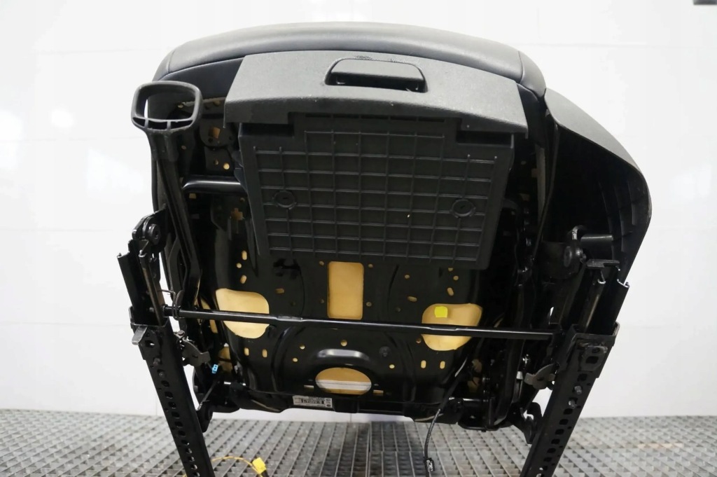 фото №6, Сиденье левый перед передний водителя skoda superb ii кожа alcantara