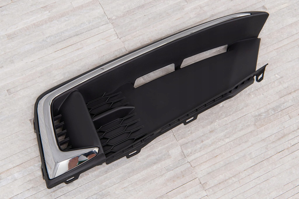 фото №9, Honda civic x 2019-2021 sedan решётка бампера правая 71180tbak50