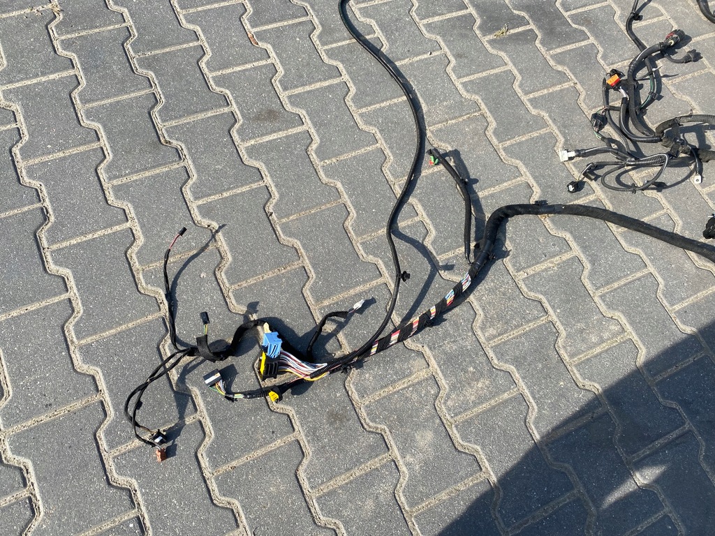 фото №15, Полная электропроводка жгут трубопровод двигателя реле trafic iii vivaro b