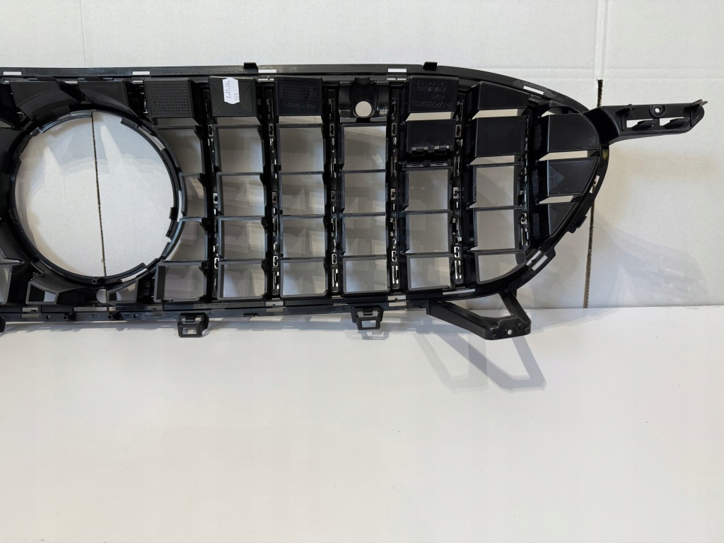 Решётка радиатора решётка радиатора бампера mercedes amg gt w290 a290 a2908859300 оригинал новый!! Недорого