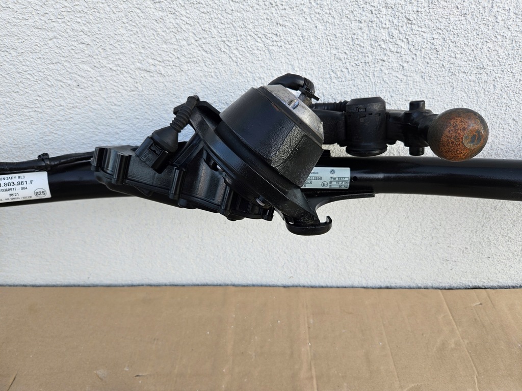 фото №7, Hak буксировочный vw golf viii 8 5h0803881f