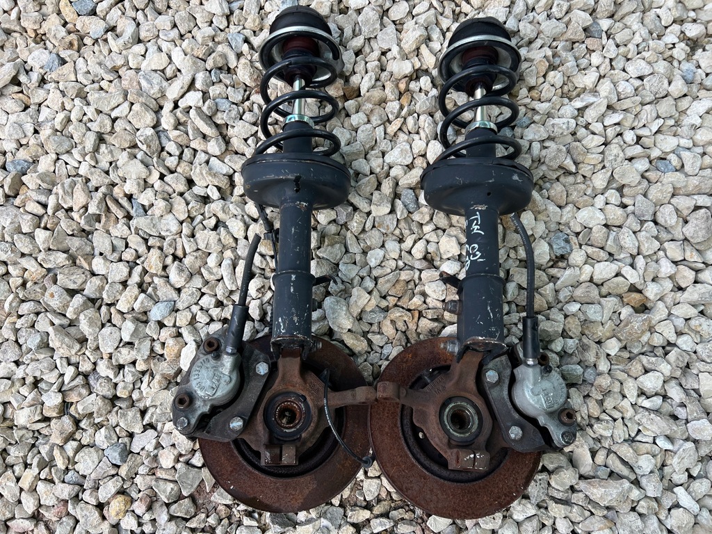 фото №2, Renault twingo ii поворотный кулак амортизатор левый