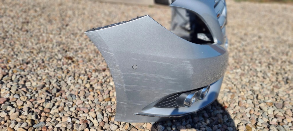 фото №7, Mercedes w246 бампер передний перед решётка радиатора комплект серебристый 761