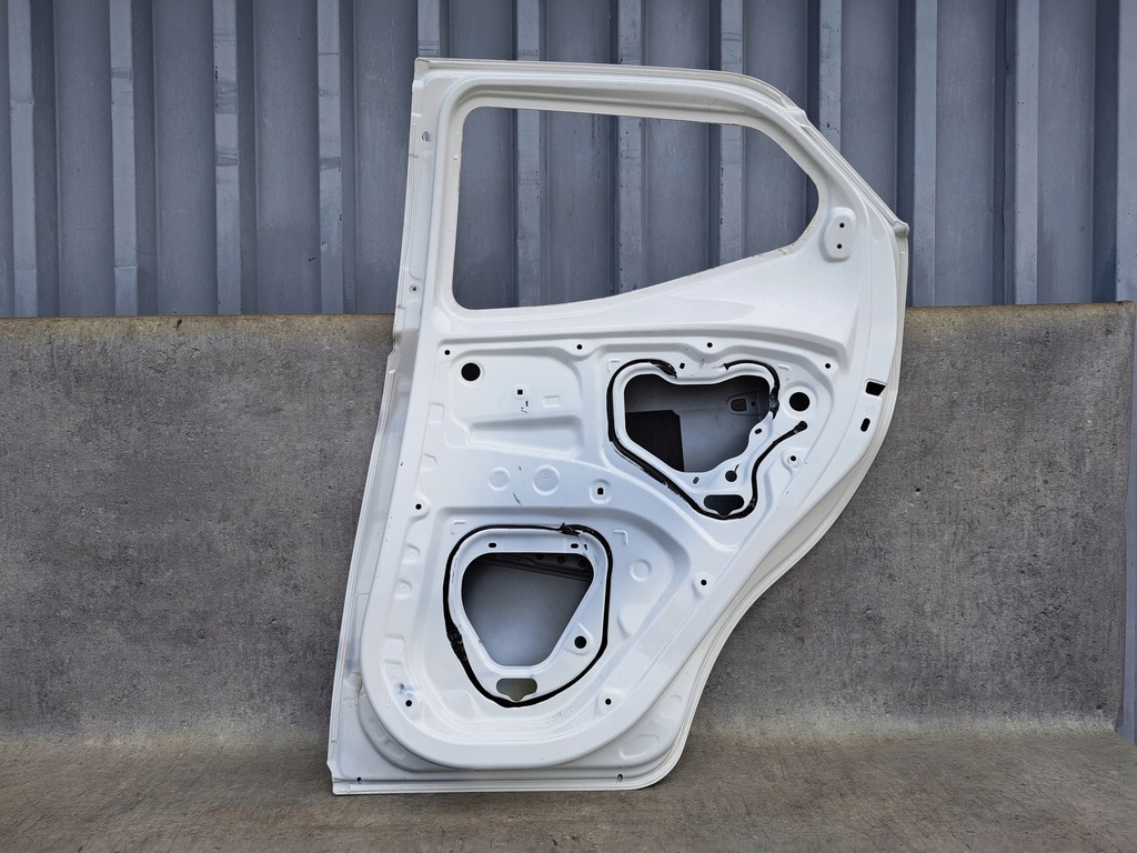 фото №7, Toyota aygo ii 14- дверь задние правое