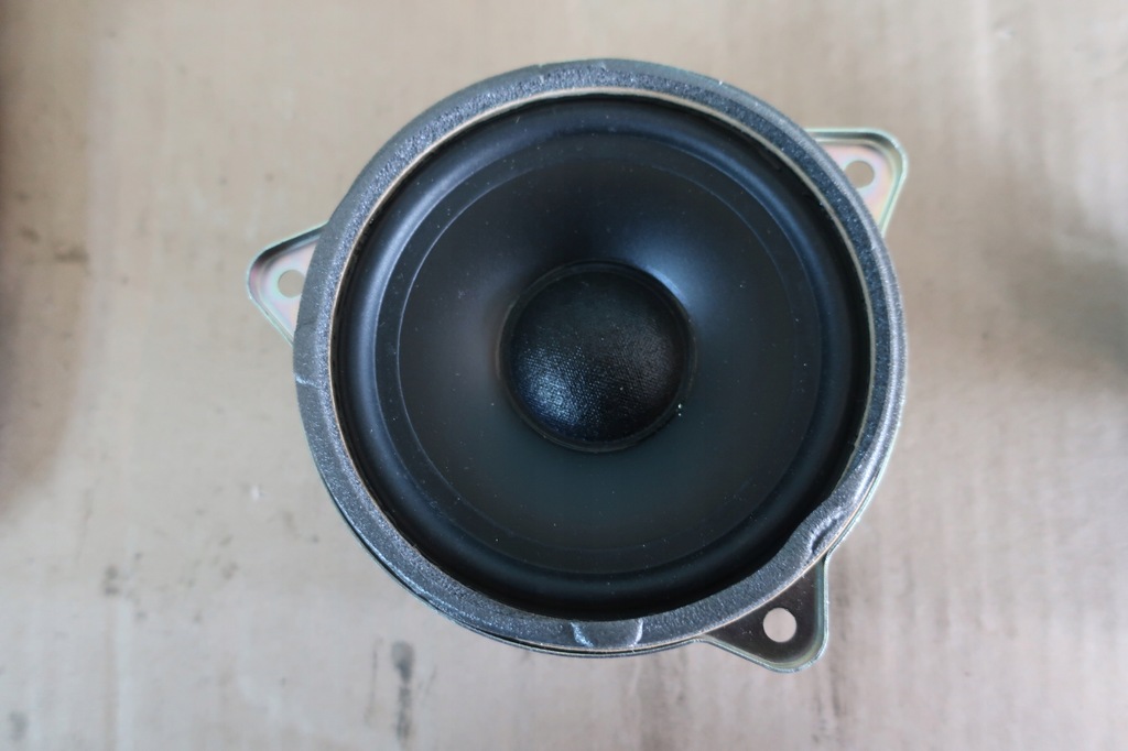 фото №1, Land rover freelander ii 2 динамик стойка задняя оригинал 06-