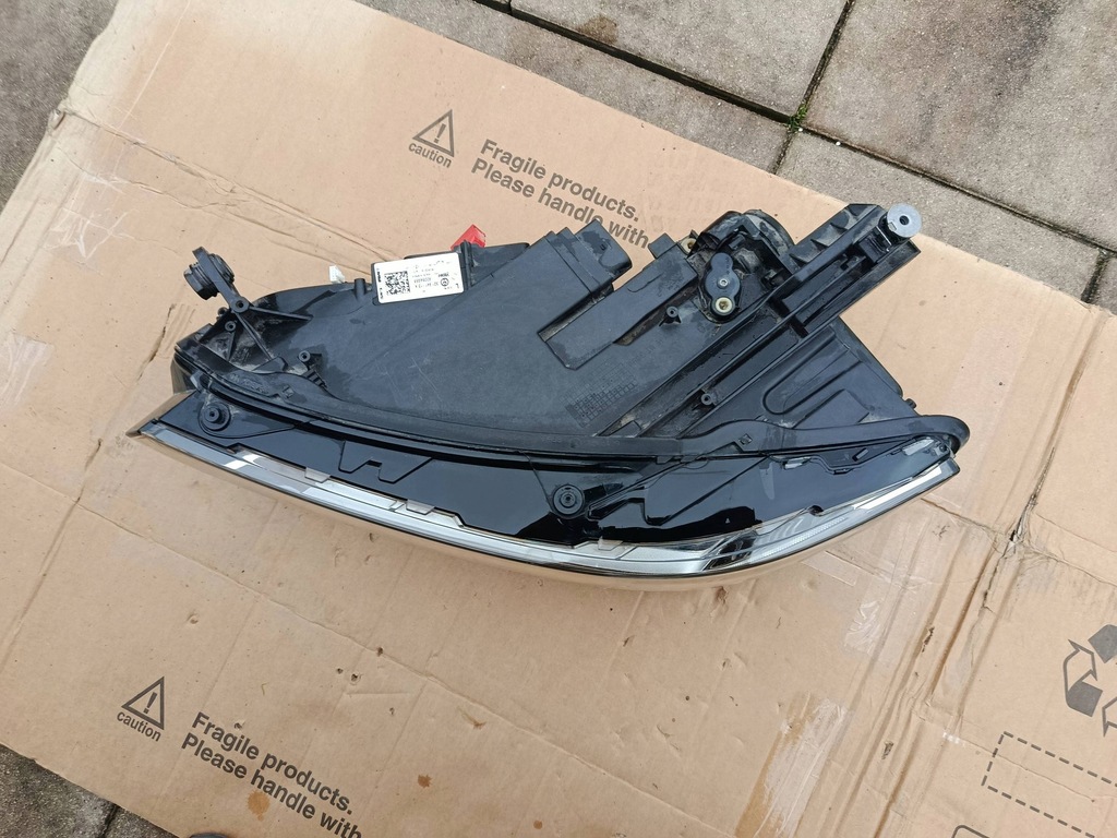 фото №8, Лампа ліва фара full led europa volkswagen passat b8 3g1941113a