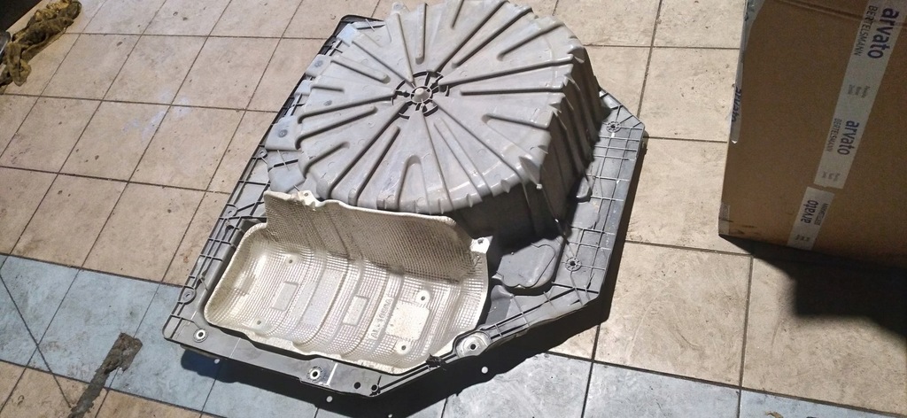 фото №7, Renault talisman sedan пол поддон багажника 745143090r