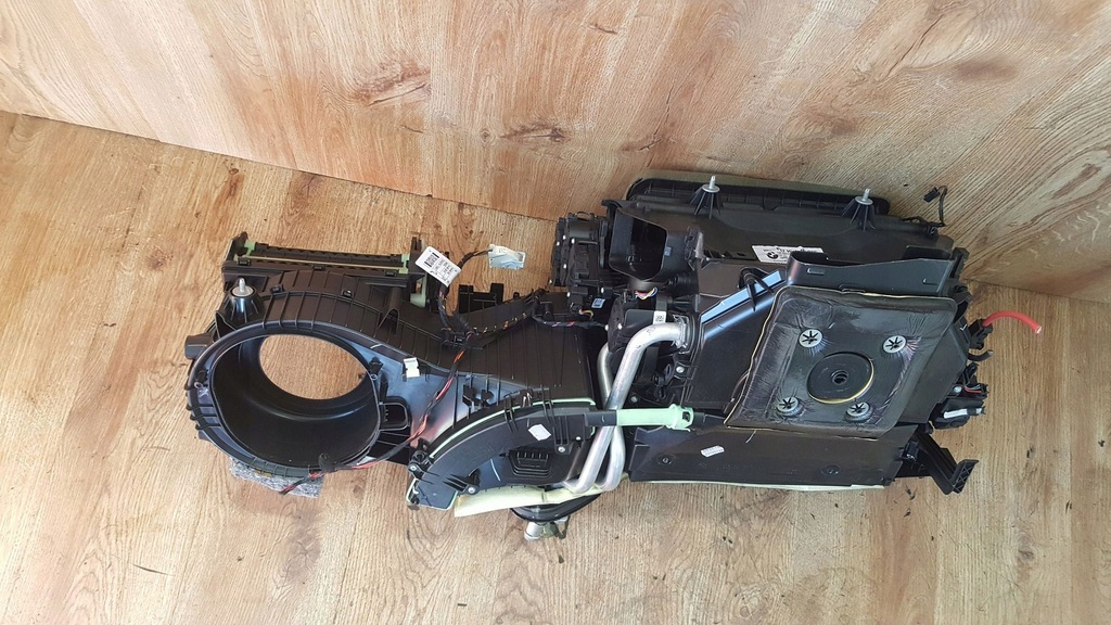 фото №5, Отопитель bmw 3 f30 9197710 angielska