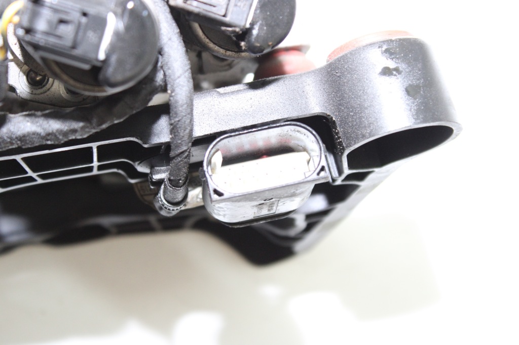 фото №9, Блок клапанный dynamic drive клапаны bmw 6 f06 f13 f01 f02 6775258