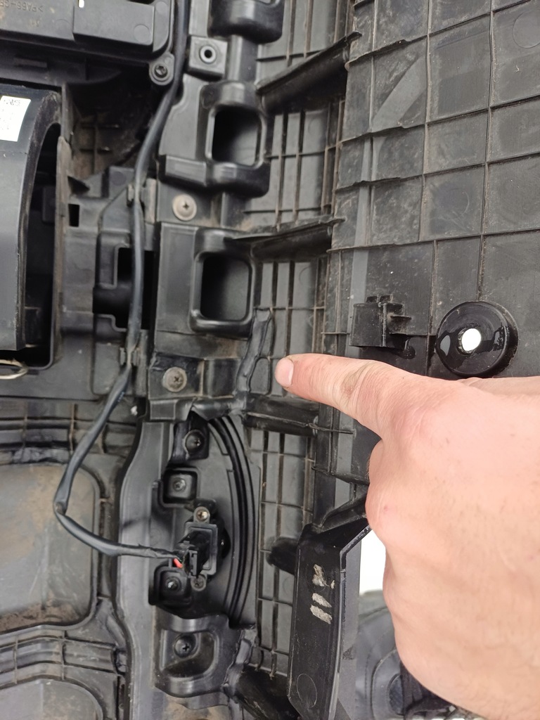 фото №13, Hyundai kona ev lift 2020 - бампер перед