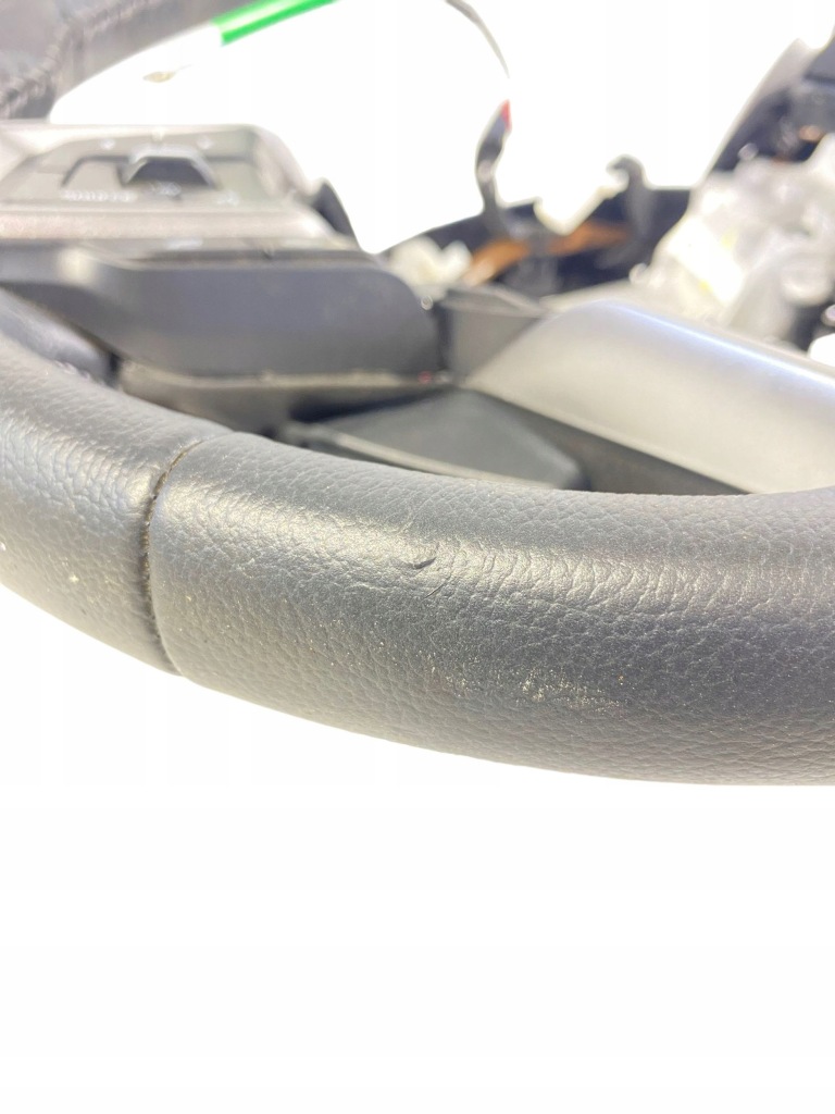 фото №7, Subaru outback bt 2022 руль