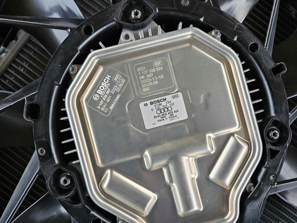 фото №9, Комплект радиатор вентиляторы audi rs7 4k audi rs6 4k usa europa