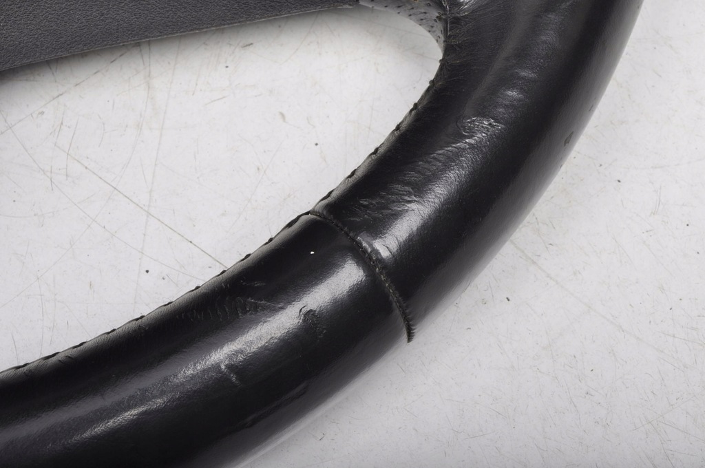 фото №11, Volvo c30 s40 v50 c70 повітропровід шкіряний rdesign