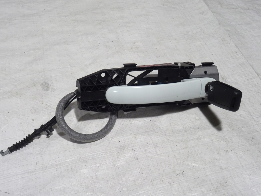 фото №1, Ручка наружная дверь перед левая с ключ skoda rapid 5ja 12-19 lf9f