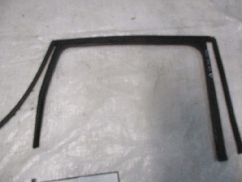 фото №10, Прокладка дверь наружная vw polo 9n lift версия