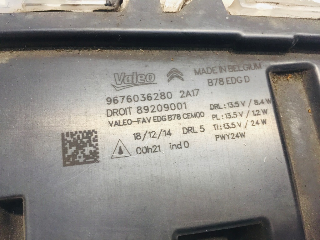 Правий фара перед led citroen c4 picasso 2 9676036280 Оригінал