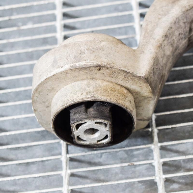 фото №5, Audi a5 передній лівий нижній важіль 8t3 3.0 tdi 176kw 8k0407695e 2009