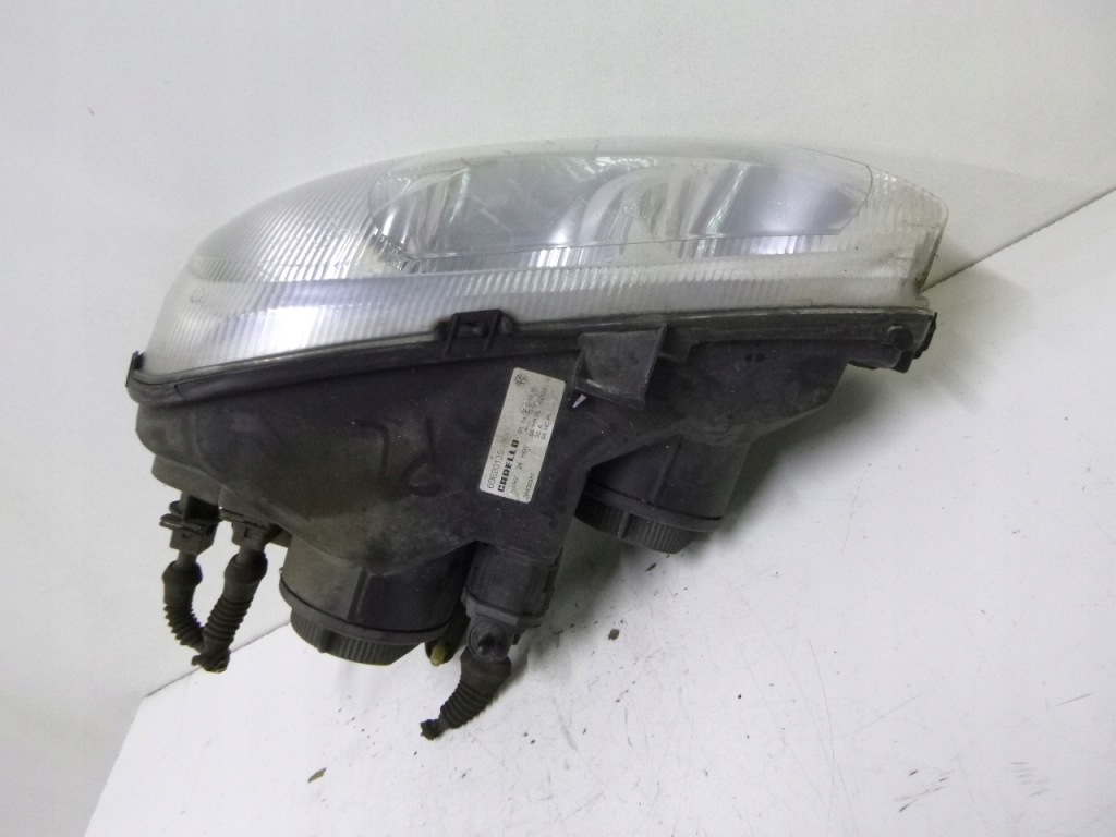 фото №3, Alfa romeo оригинальный номер 60620135 фара лампа