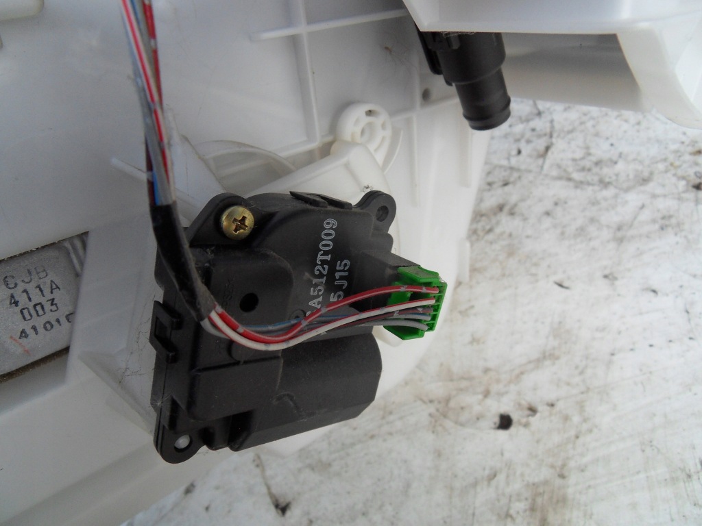 фото №7, Suzuki grand vitara ii 2 05-08 1.6 16v отопитель europa