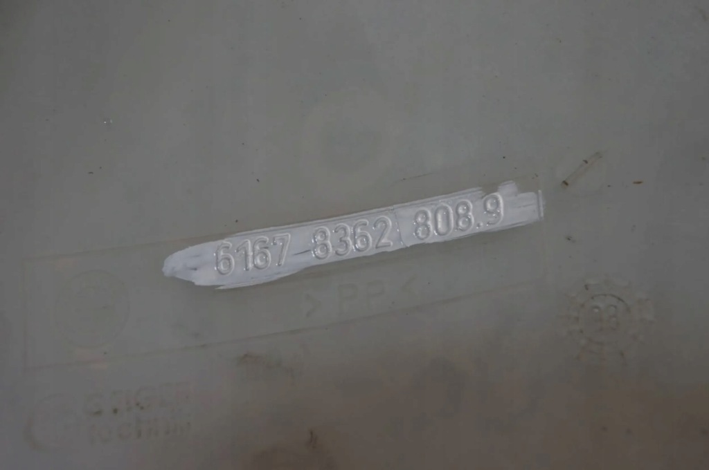 Бак бачок жидкость омывателя bmw 3 e46 - 83628089 в Украине