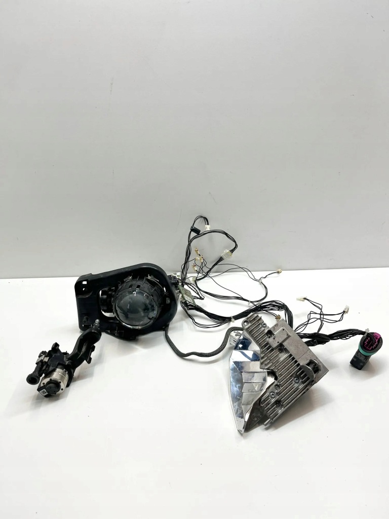 фото №1, Модуль керування передньої лівий лампи mercedes-benz sl r231 6816150599