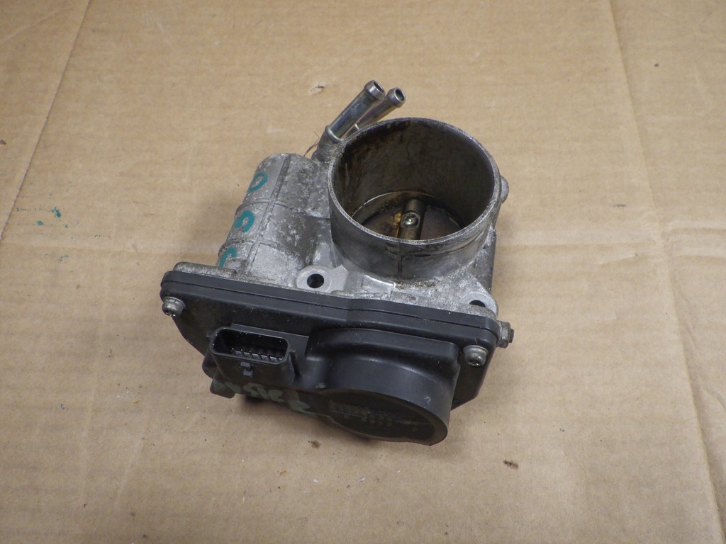 фото №1, Дроссельная заслонка dacia duster ii k69122