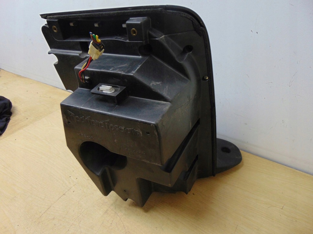 фото №5, Сабвуфер mitsubishi outlander ii 8720a012