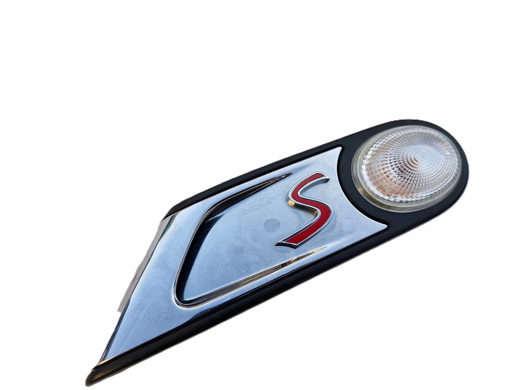 фото №1, Mini cooper s r55 r56 r57 поворотник молдинг левая крыла 2751969