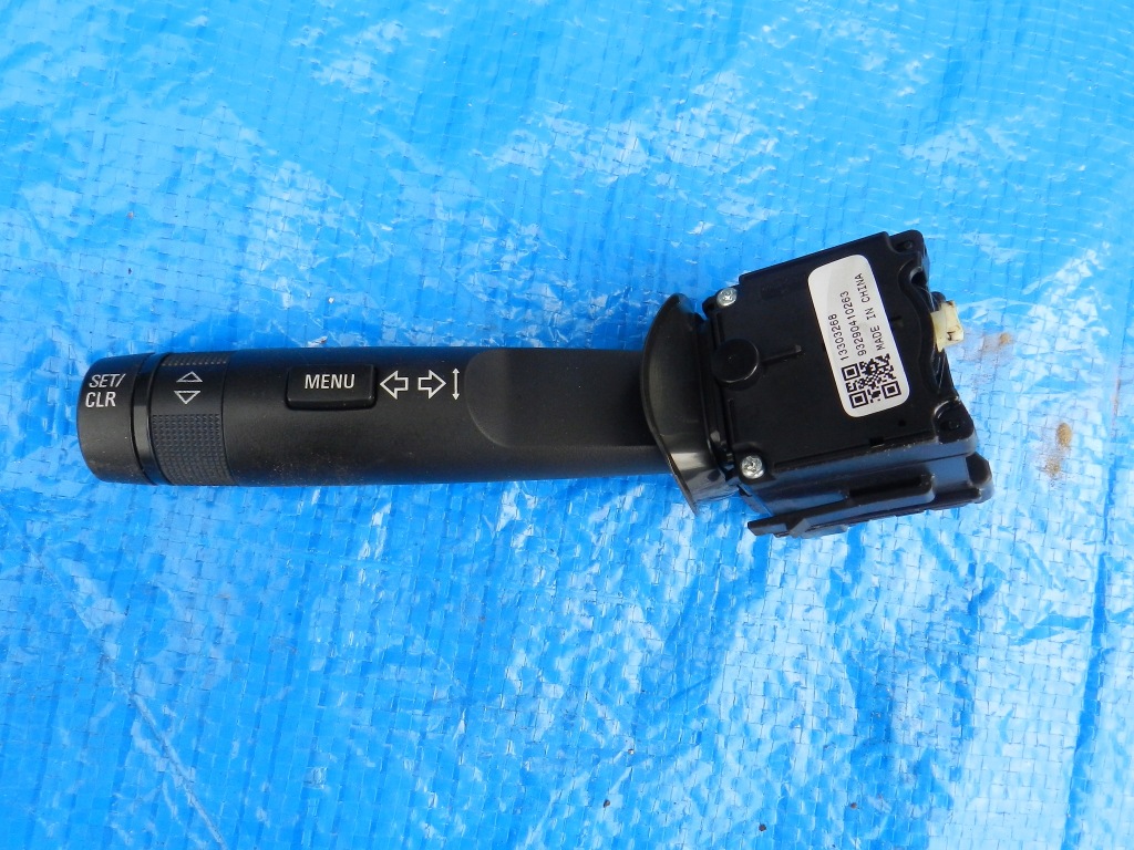 фото №1, Opel-części insignia a перемикач поворотники