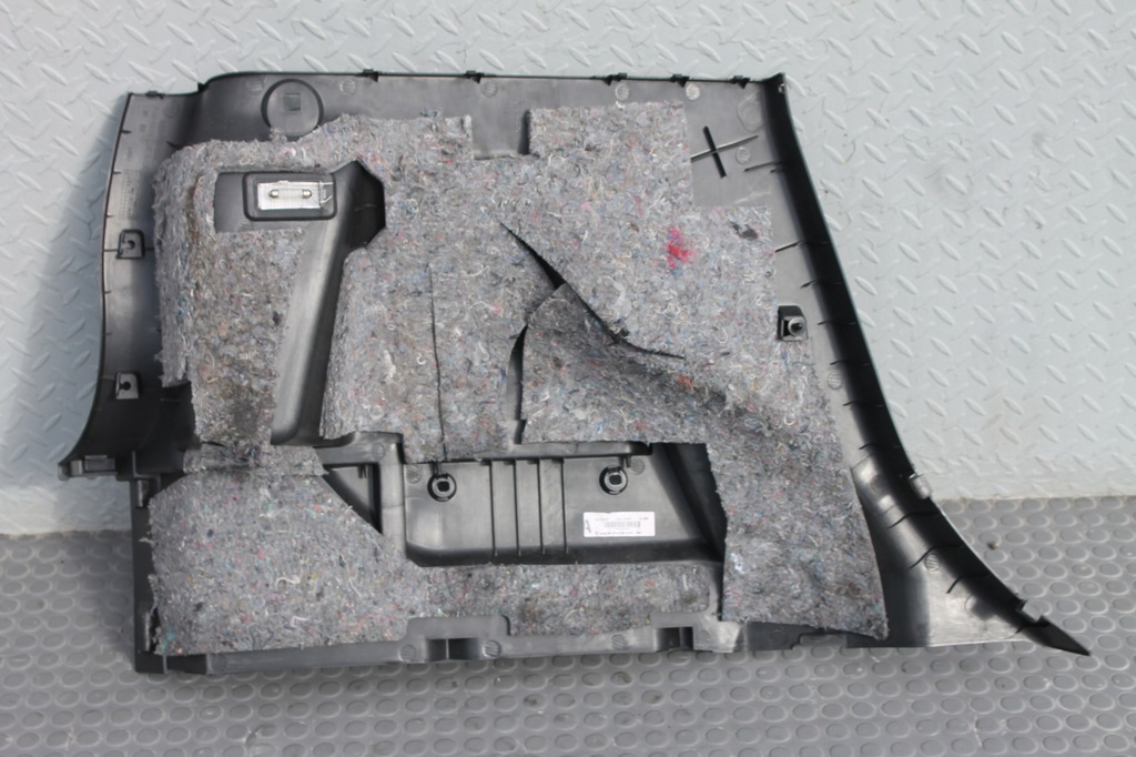 фото №5, Обшивка оббивка багажника правий задня nissan note e11 06-13