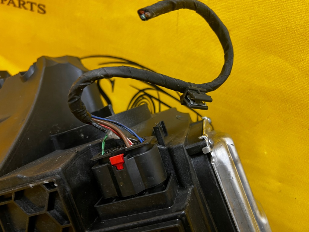 Фара лампа led high performance перед левый mercedes c-klasa w206 Недорого