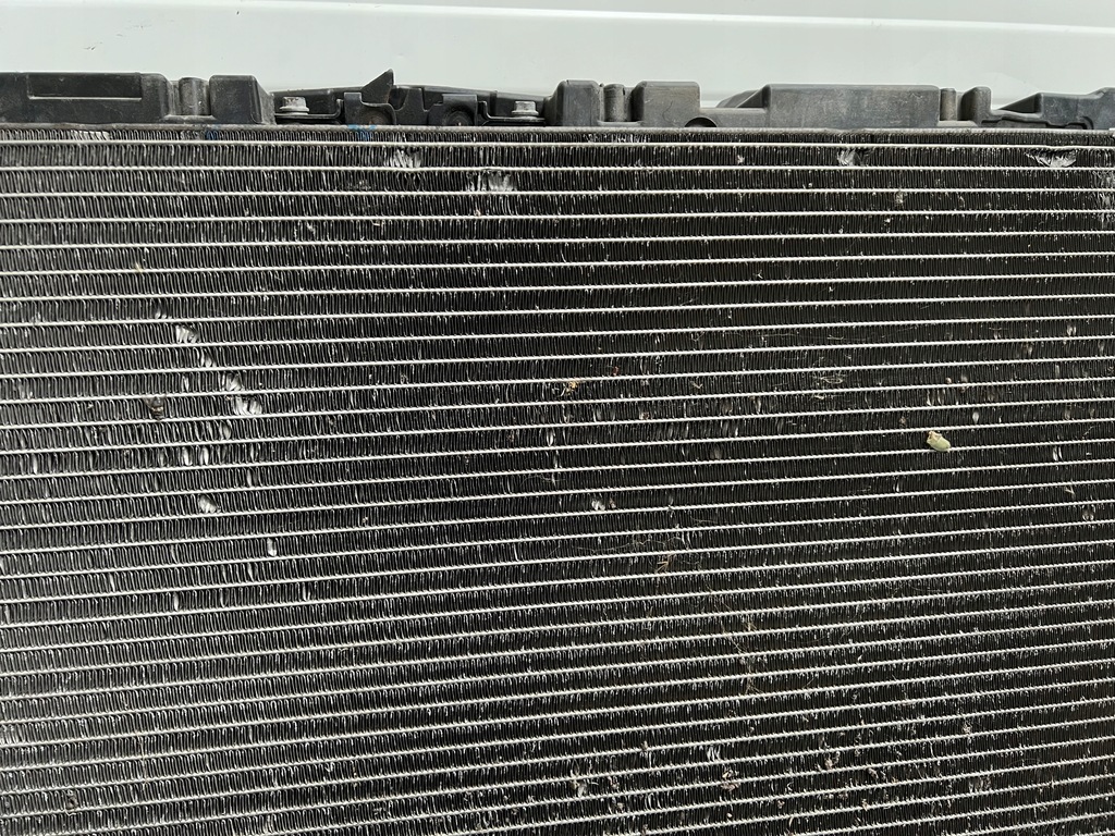 фото №7, Pas передний радиатор renault megane iii