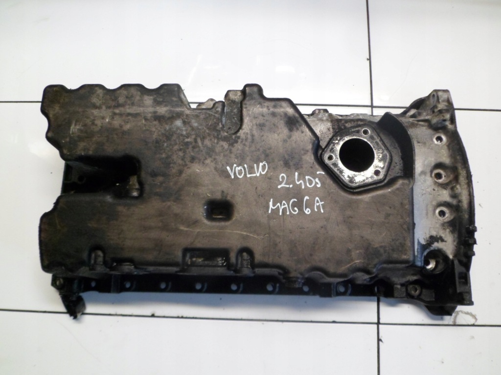Купити Volvo s60 s80 2.4 d5 d5244t піддон масляна 30777966