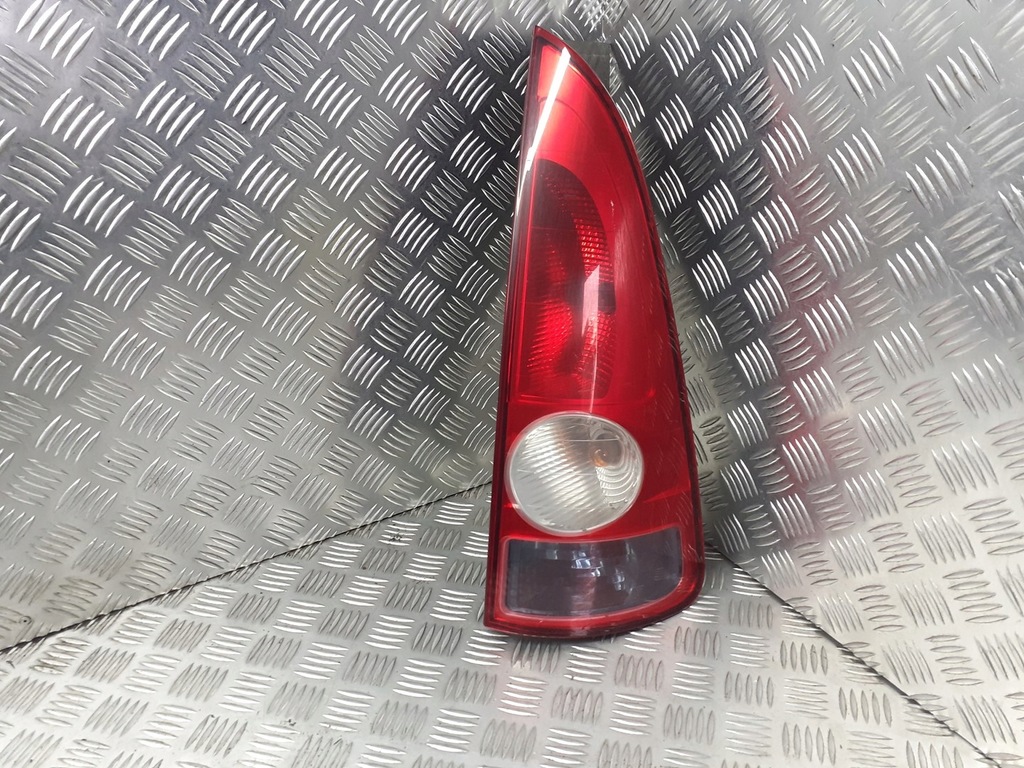 фото №1, Лампа правий задня renault espace iv 8200027152