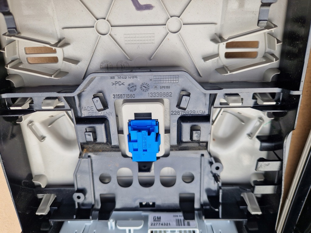 фото №5, Opel astra j 4 iv лампа внутрішня освітлення