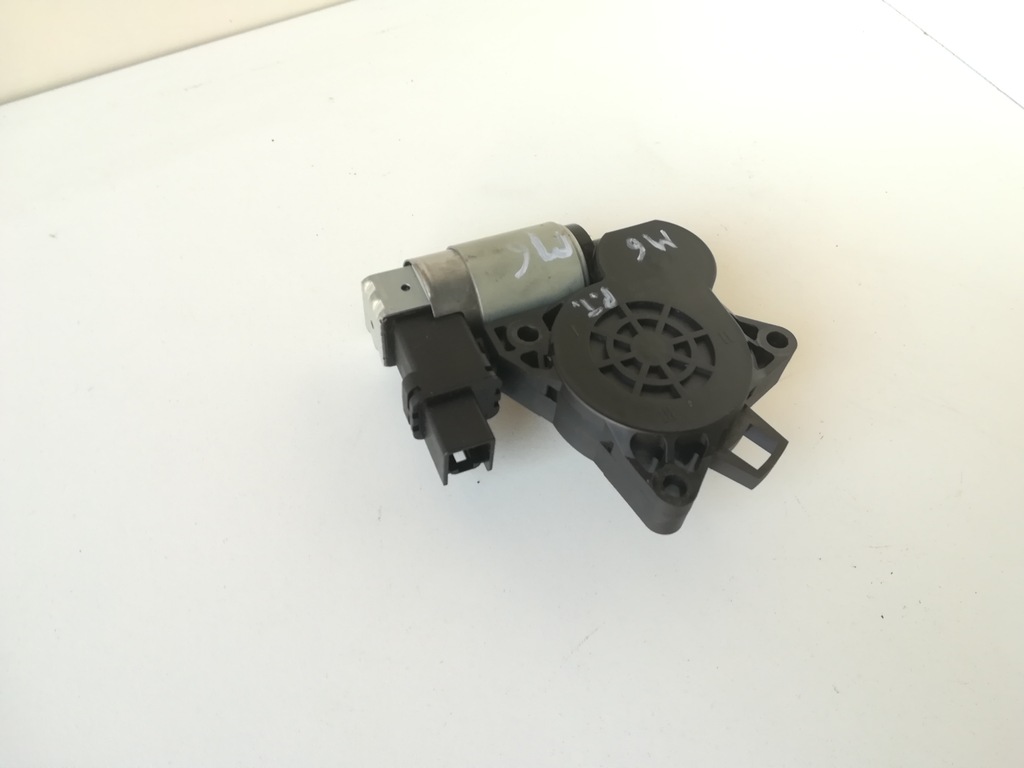 фото №1, Моторчик стекло дверь задняя правый mazda 6 2003