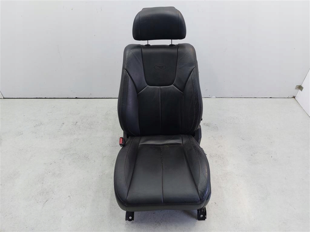 фото №7, Сиденья комплект ssang yong rexton кожа czarna дисплей tv