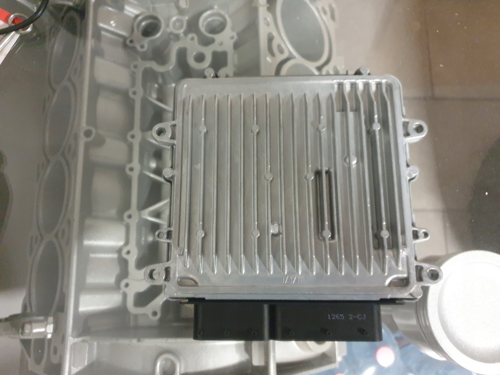 фото №5, Bcm бортовой компьютер аккумулятора fiat 500e 0442010001 bpcm 500