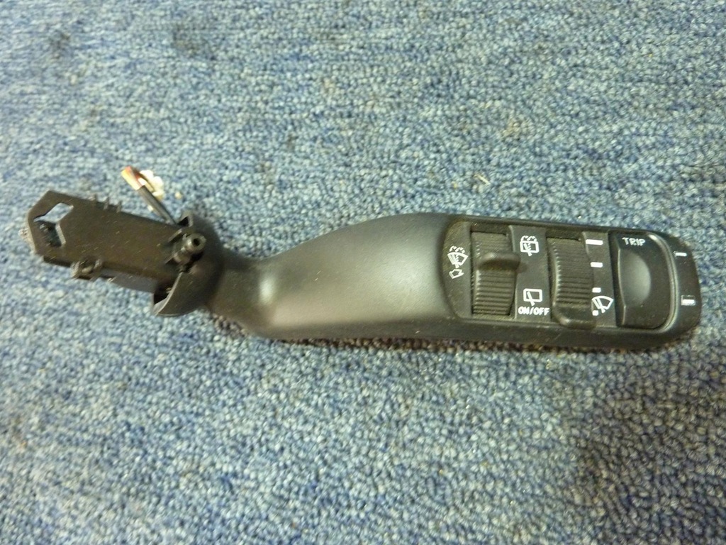 фото №1, Переключатель kombajn alfa romeo 159 kombi правый