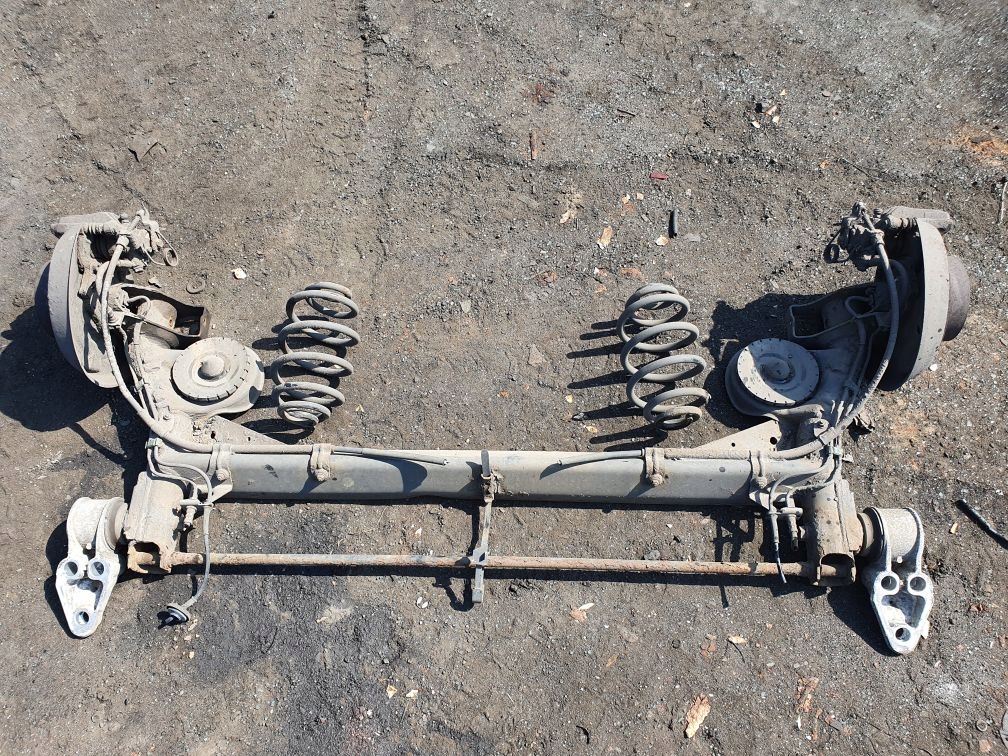 фото №1, Суппорт тормозной правый задняя vw passat b5 kombi