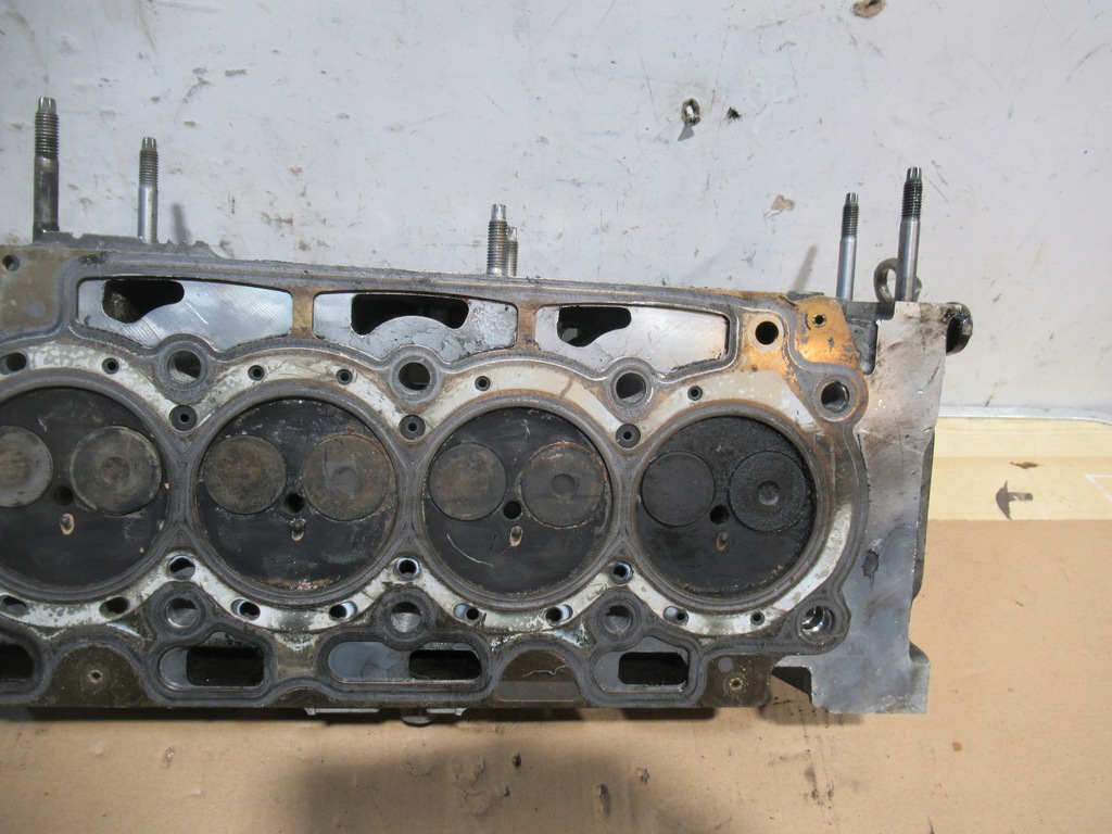фото №8, Головка двигуна 964347710 peugeot 206 1.4 hdi