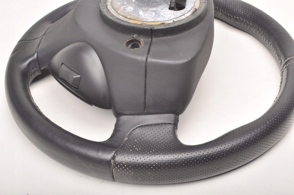 фото №11, Aston martin vantage 4.7 воздуховод кожаный 8d33-3600