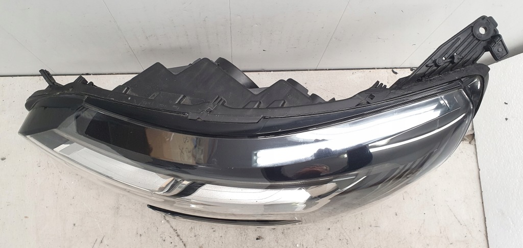 Renault megane iv 4 фара перед левая led оригинал европа с Разборки
