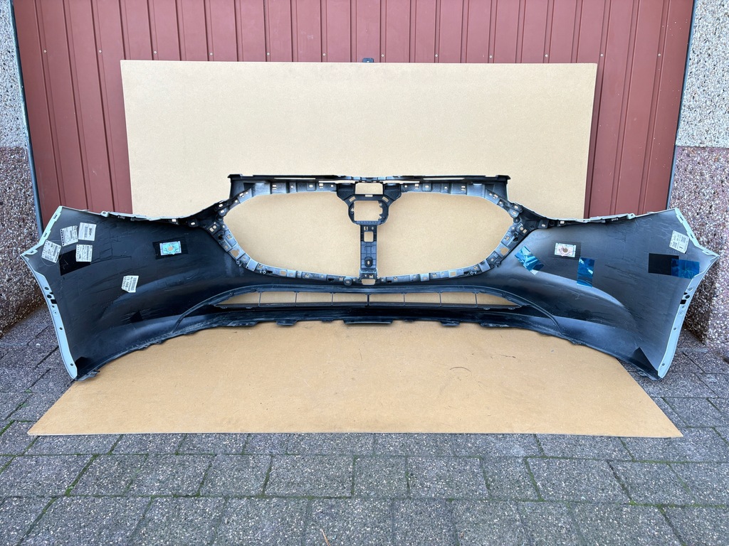 фото №8, Бампер перед передний mazda 3 bp hb 19-