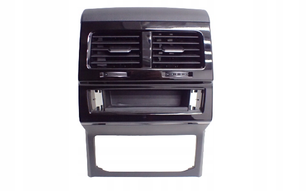 Купить Vw touareg 3 решётка обдув задняя 760819203