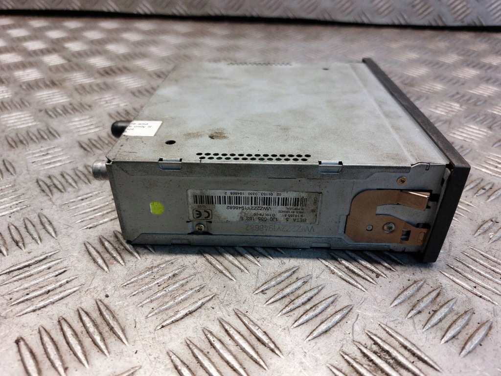 фото №8, Радио проигрыватель beta + чейнджер + переключатели многофункциональный vw bora