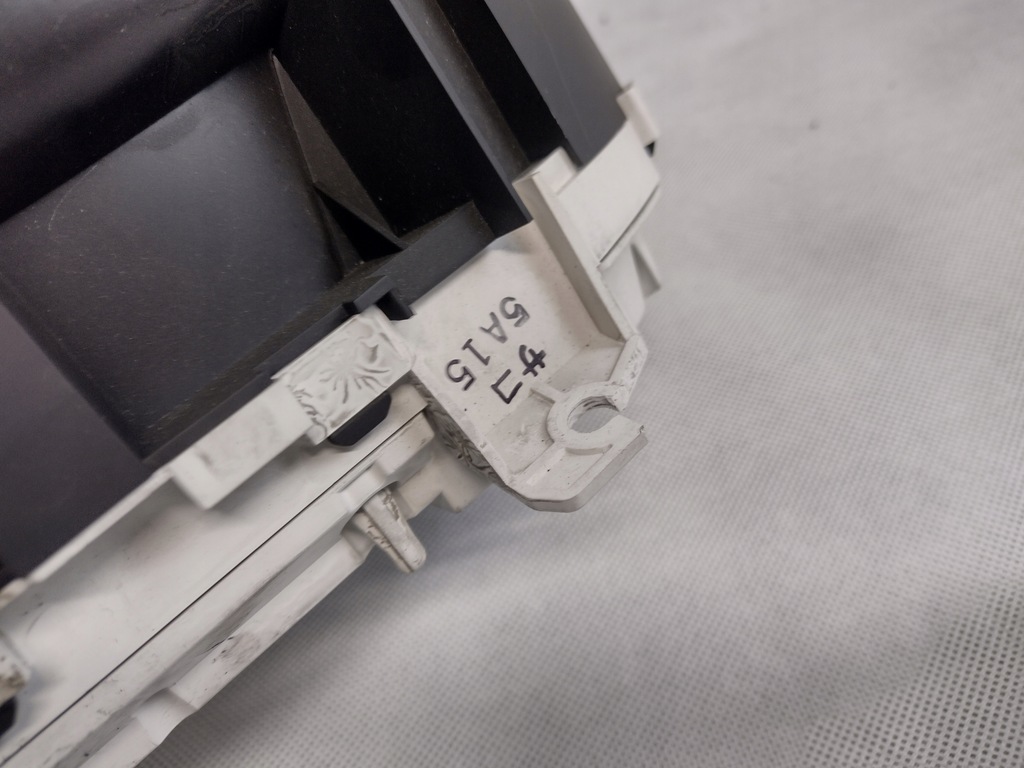 фото №12, Счетчик приборы mazda 6 iii 3 gj 2,0b g46m55430