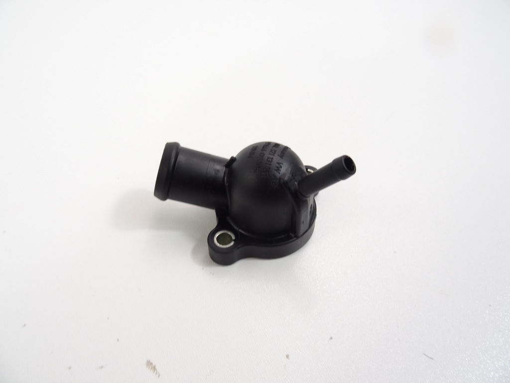 фото №5, Vw t-roc патрубок wody 04l121131ab