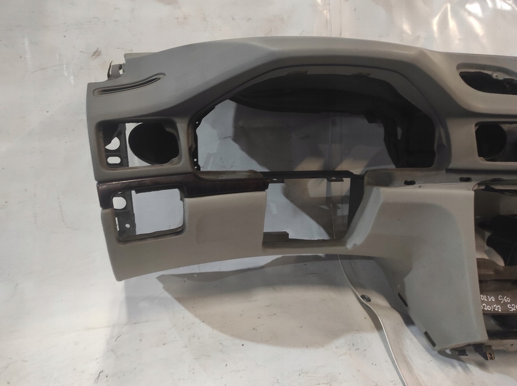 фото №9, Консоль приборная панель приборная панель volvo s80 i 1 europa